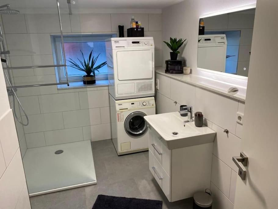 Ferienwohnung Hereinspaziert Wilhelmshaven Esterno foto